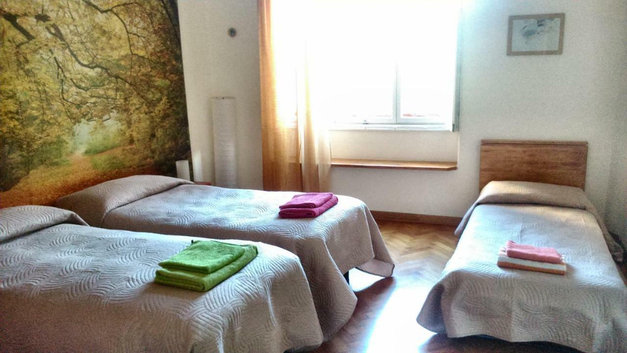 Casa Vacanze All'Angolo Terst Exteriér fotografie